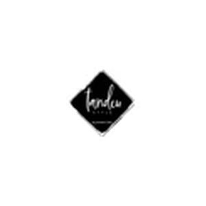 andreatoth brand logo for andreatoth.commentsold.com