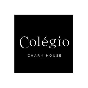 Charmhouse brand logo for en.colegio-charmhouse.com