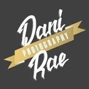 Dani Rae brand logo for daniraephotography.com