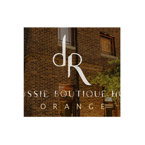 De Russie Hotels brand logo for derussiehotels.com.au