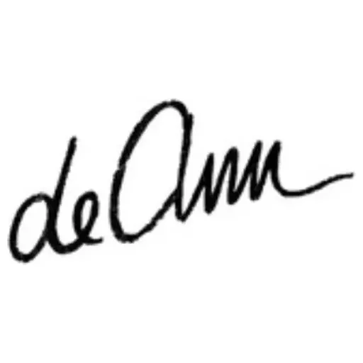 Deann Designs brand logo for deanndesigns.com