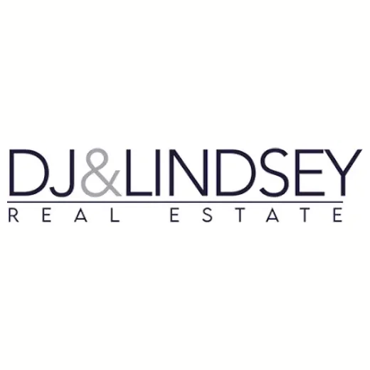DJ & Lindsey brand logo for djandlindsey.com