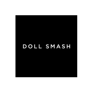 Doll Smash brand logo for dollsmash.com