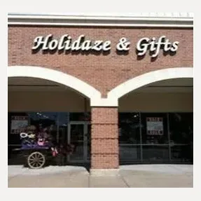 Holidaze and Gifts brand logo for holidazeandgifts.com