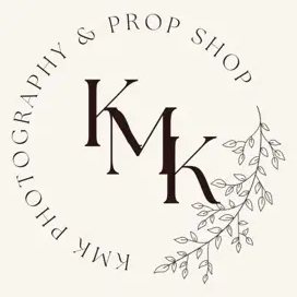 kmkphotographypropshop brand logo for kmkphotographypropshop.com
