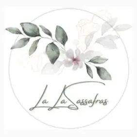 lalasassafras brand logo for lalasassafras.com