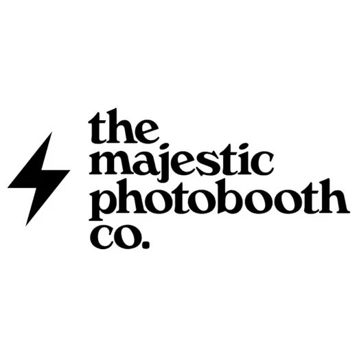 majesticphotobooths brand logo for majesticphotobooths.com