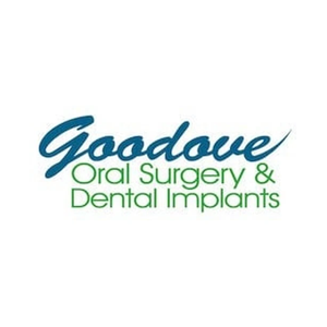myoralsurgeon brand logo for myoralsurgeon.com