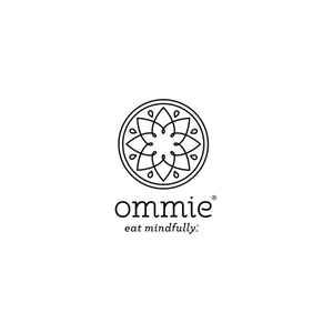 ommiesnacks brand logo for ommiesnacks.com