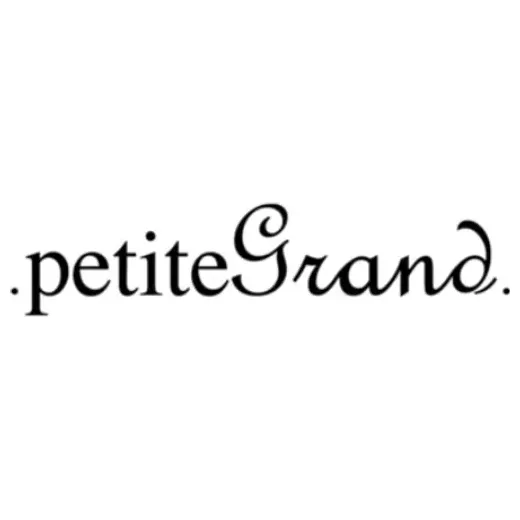 petitegrand brand logo for petitegrand.com