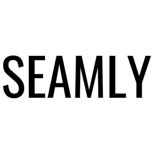 seamlyfit brand logo for seamlyfit.com