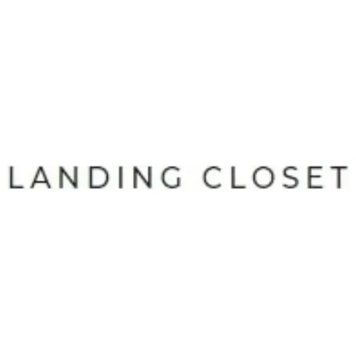 The Landing Closet brand logo for landingcloset.com