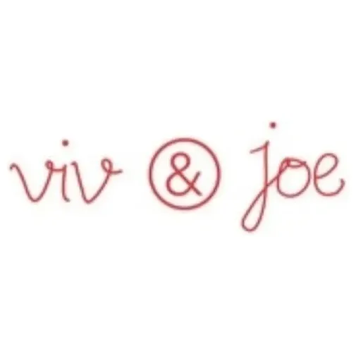 Squarespace brand logo for vivandjoe.squarespace.com