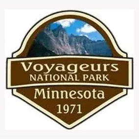 voyageurs brand logo for voyageurs.org